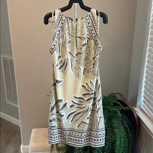 Hale Bob Cream and Gray Floral Midi Dress - Picture 3 of 5